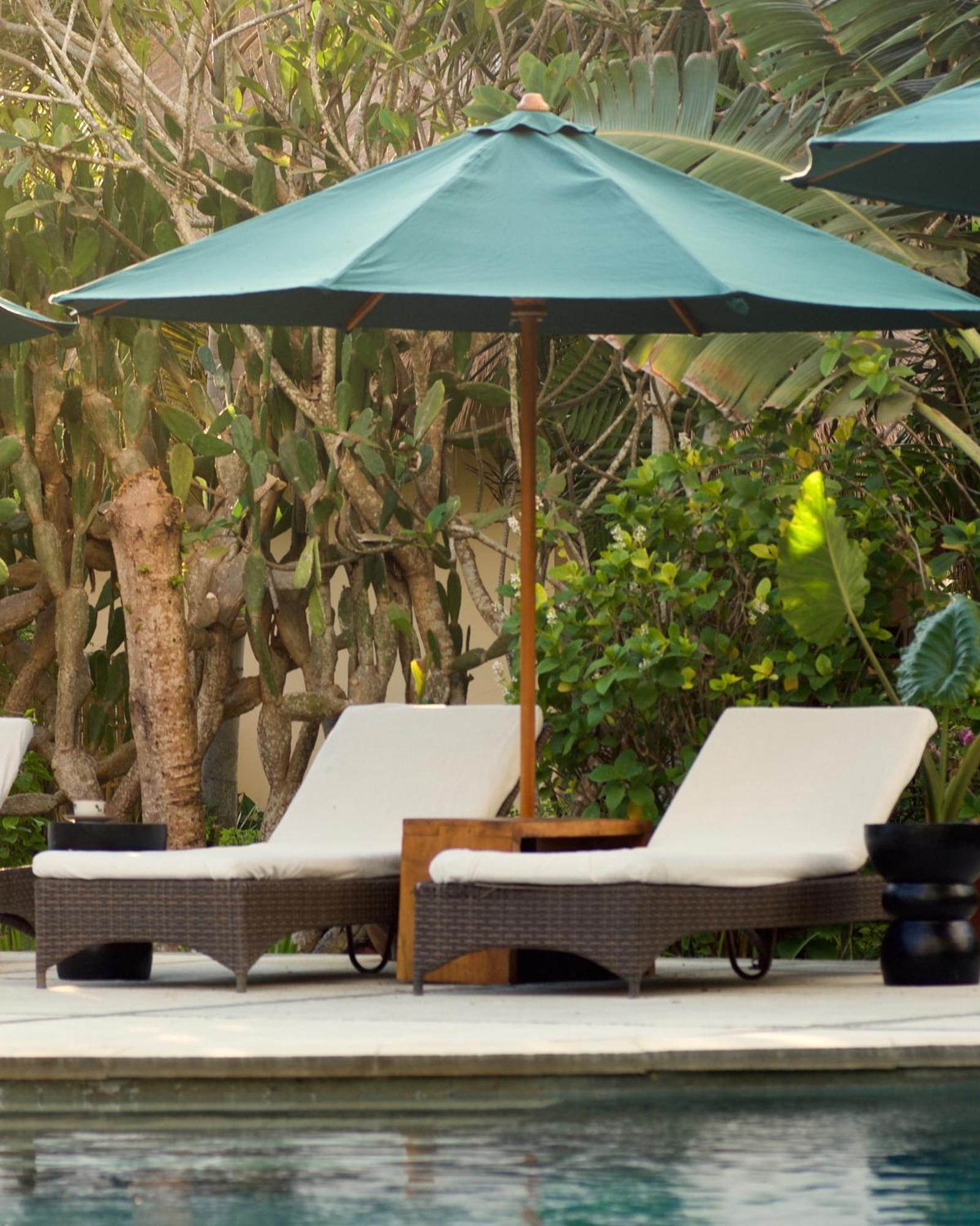 Owa Lodge Areguling Kuta  エクステリア 写真