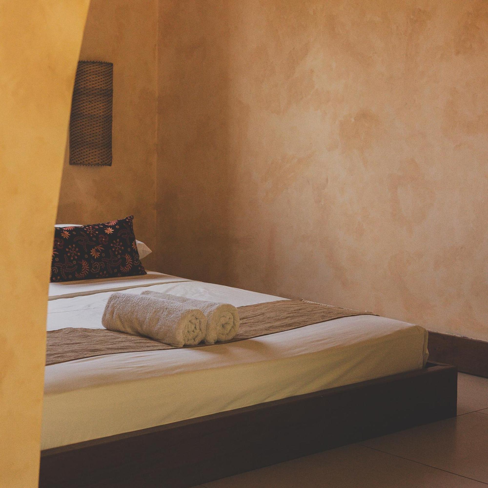Owa Lodge Areguling Kuta  部屋 写真