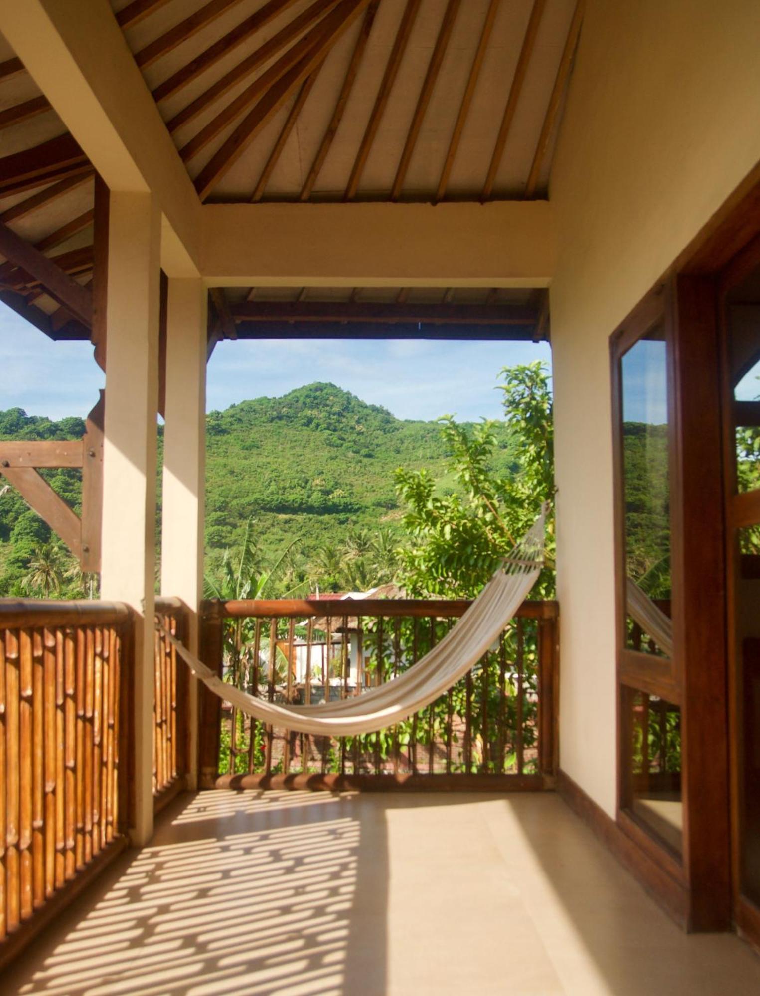 Owa Lodge Areguling Kuta  部屋 写真