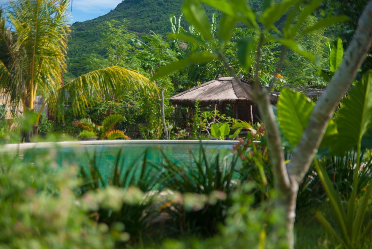 Owa Lodge Areguling Kuta  エクステリア 写真